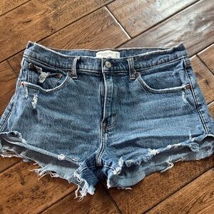 Abercrombie & Fitch denim shorts- The Mom Short, mid rise